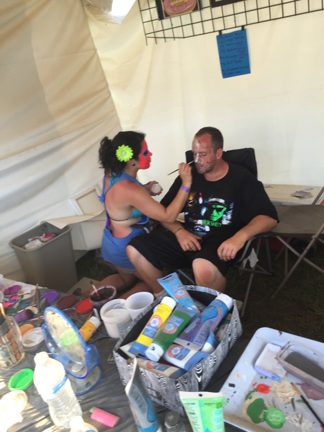 Illustration for article titled 2015 Gathering Of The Juggalos: Children, a wedding, and Juggalos For Jesus